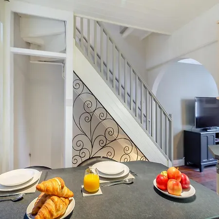 Semesterbostad Castle Townhouse